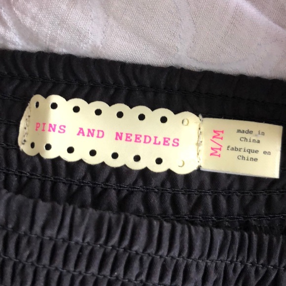 Luxurious black silk skirt - Picture 4 of 5